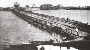 Вид на разводной мост через р.Оку